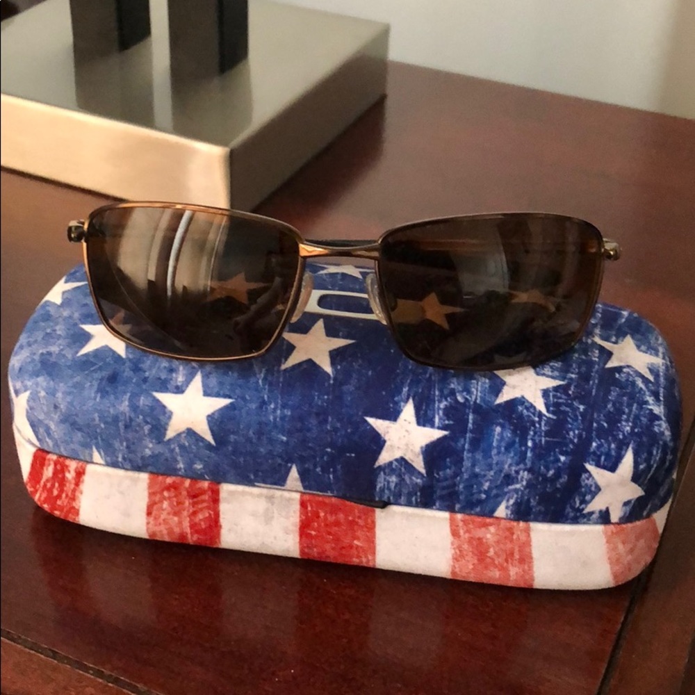 Oakley Men’s Prizm Sunglasses - Tungsten + Case